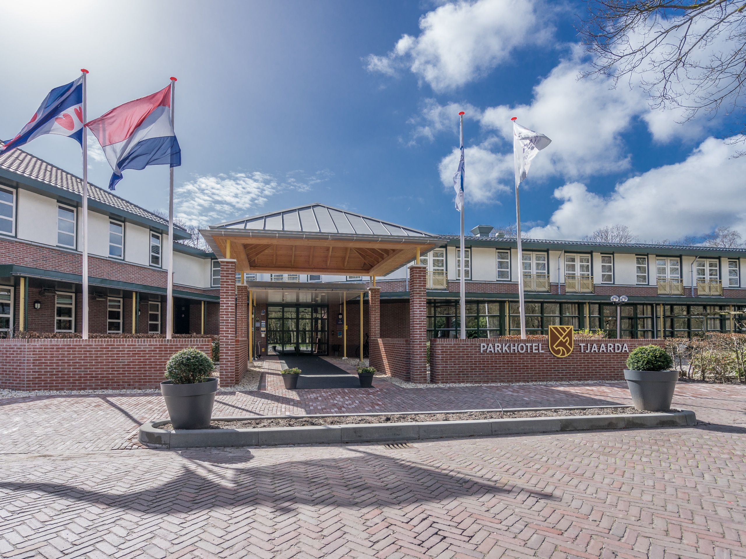 Parkhotel Tjaarda